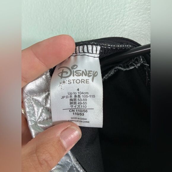 Disney Store Star Wars Captain Phasma Costume Child Boys Size XS 4 Bodysuit Only - Picture 6 of 6